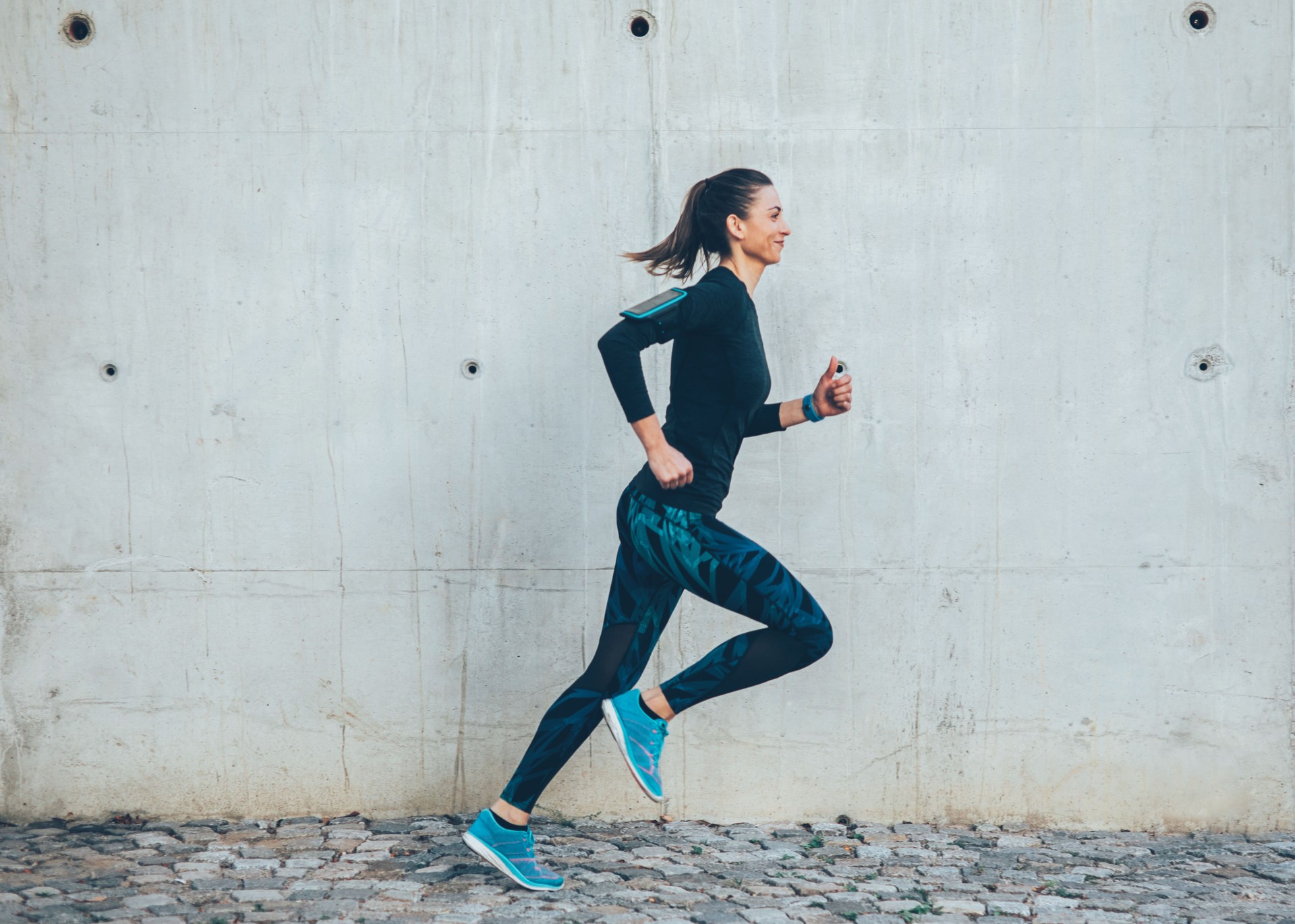 Woman jogging in the city